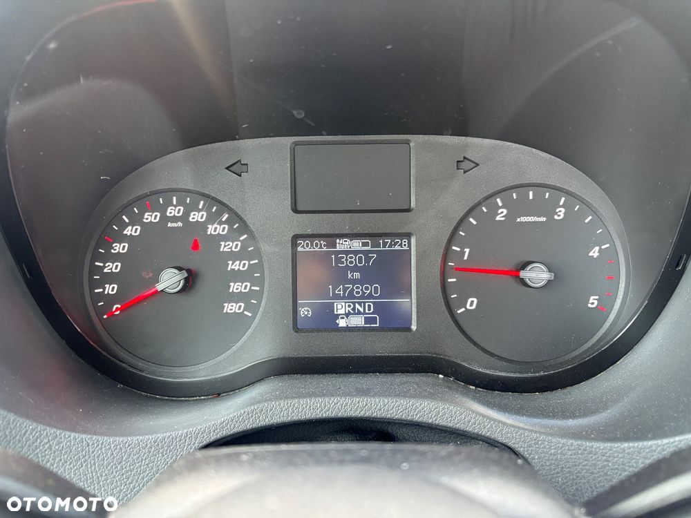 Mercedes-Benz Sprinter 519 - 13