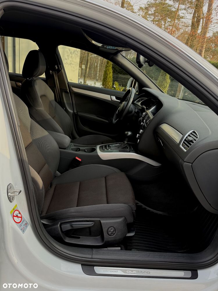 Audi A4 Allroad 2.0 TDI DPF S tronic - 9
