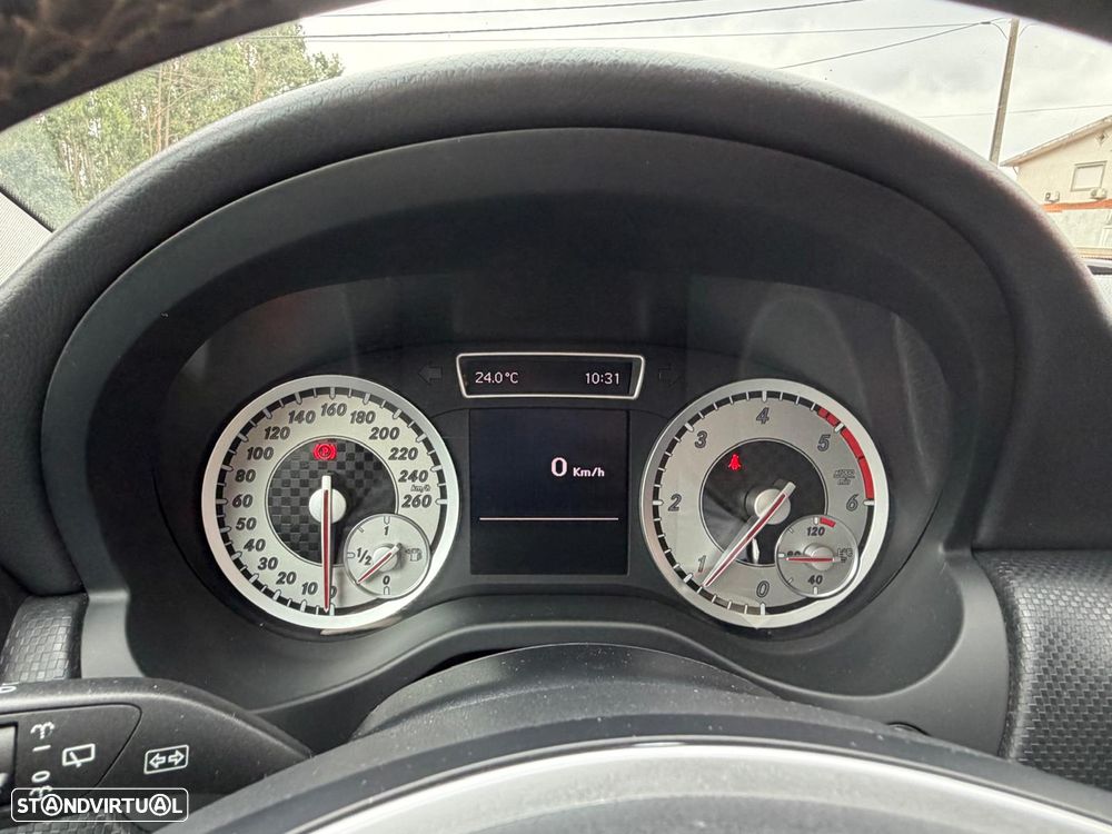 Mercedes-Benz A 180 CDI BlueEFFICIENCY - 41