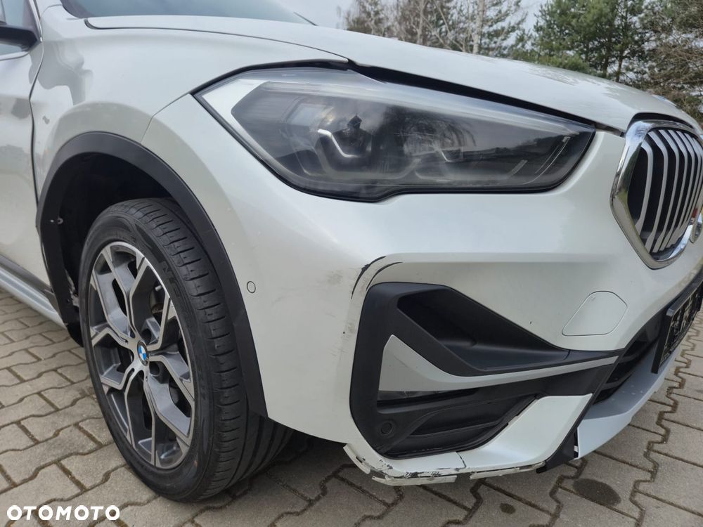 BMW X1 xDrive18d xLine - 13