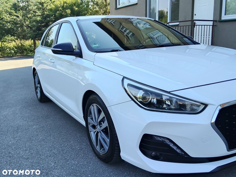 Hyundai i30 1.4 Premium - 12