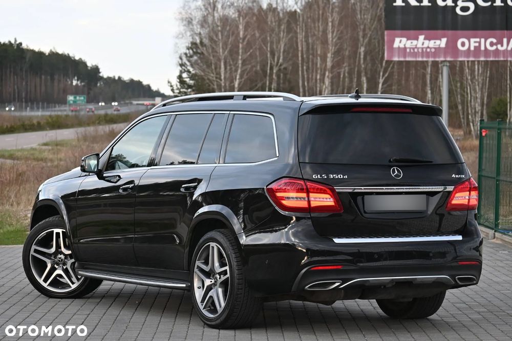 Mercedes-Benz GLS - 19
