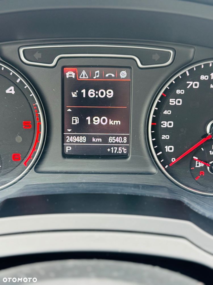 Audi Q3 2.0 TDI Quattro S tronic - 15