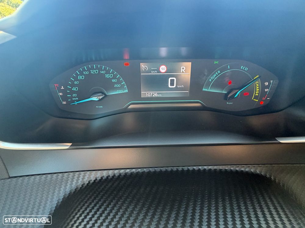Peugeot 208 - 7