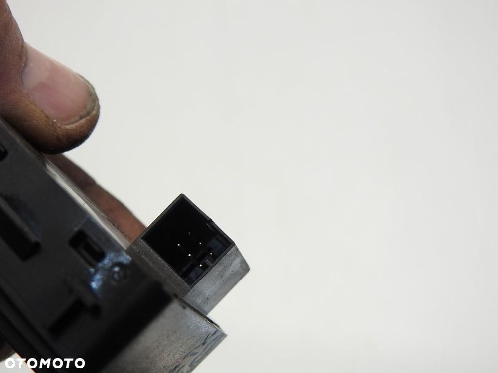 PANEL PRZYCISK BLUETOOTH VW PASSAT B7 3AA035624 - 3