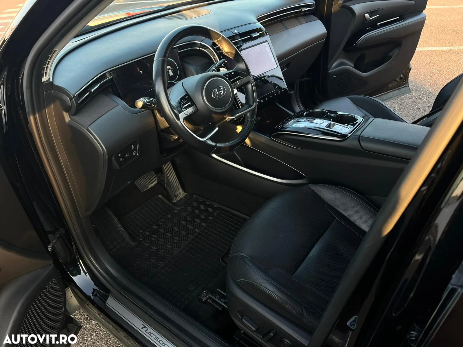 Hyundai Tucson HEV 1.6 l 230 CP 4WD 6AT Luxury - 2