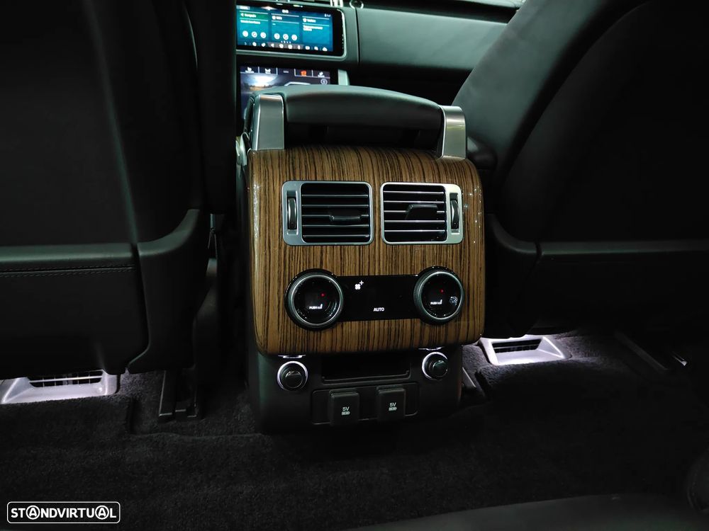 Land Rover Range Rover P400e Plug-in Hybrid Vogue - 19