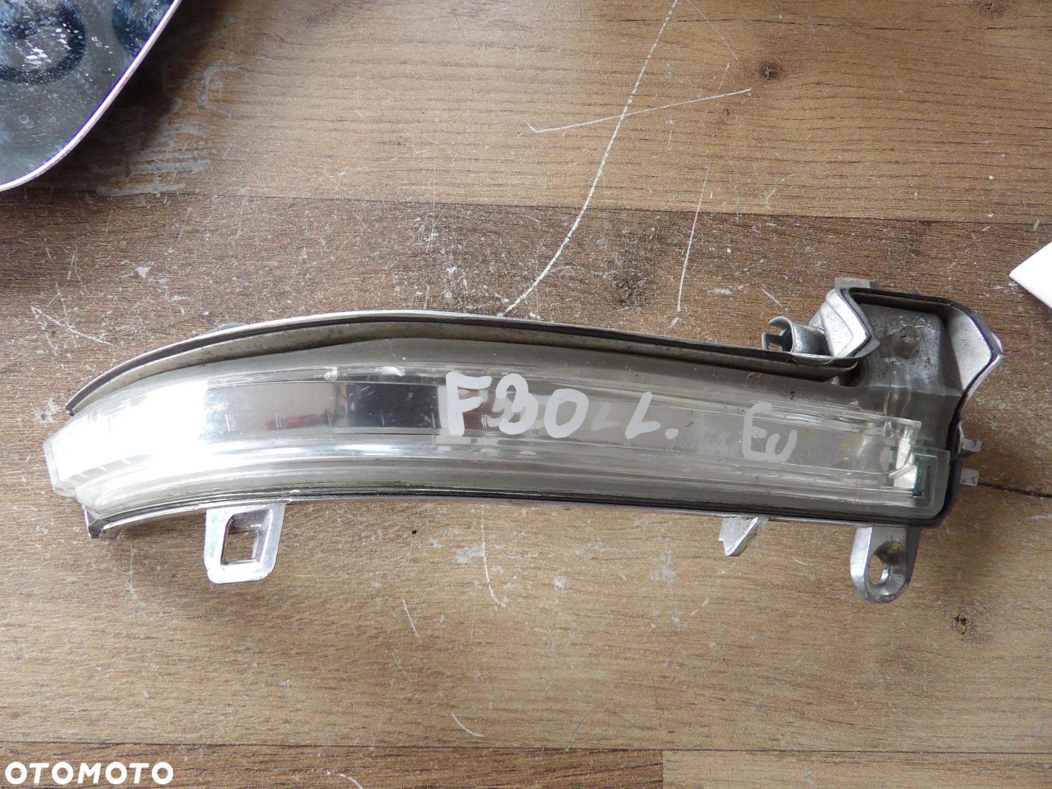 BMW - F20*,F30* - KIERUNKOWSKAZ LUSTERKA - LEWY - LED - 7280771 - 1