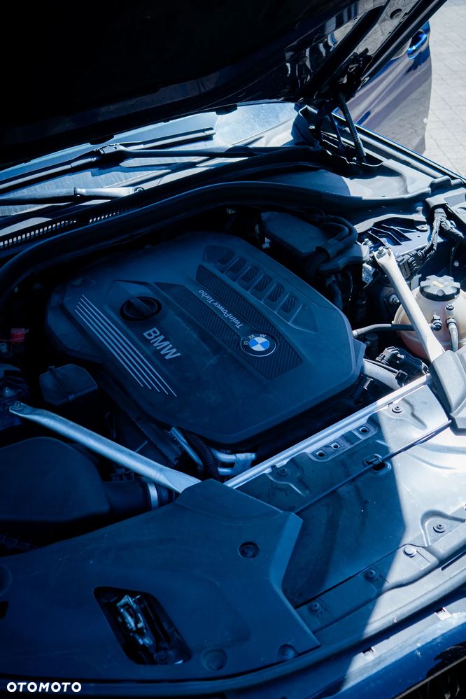 BMW Seria 5 530d xDrive Sport Line - 36
