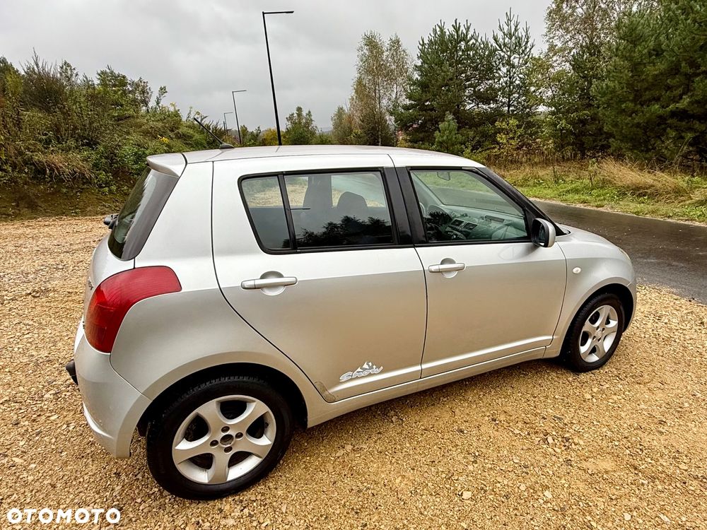 Suzuki Swift 1.3 4x4 Snow - 7