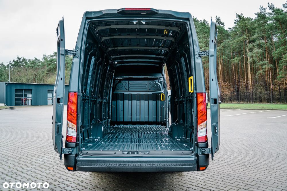 Iveco 35S18HV L4H2 od ręki ! - 8