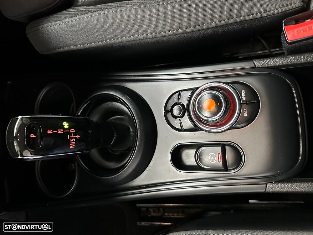 MINI Countryman One D Auto - 16