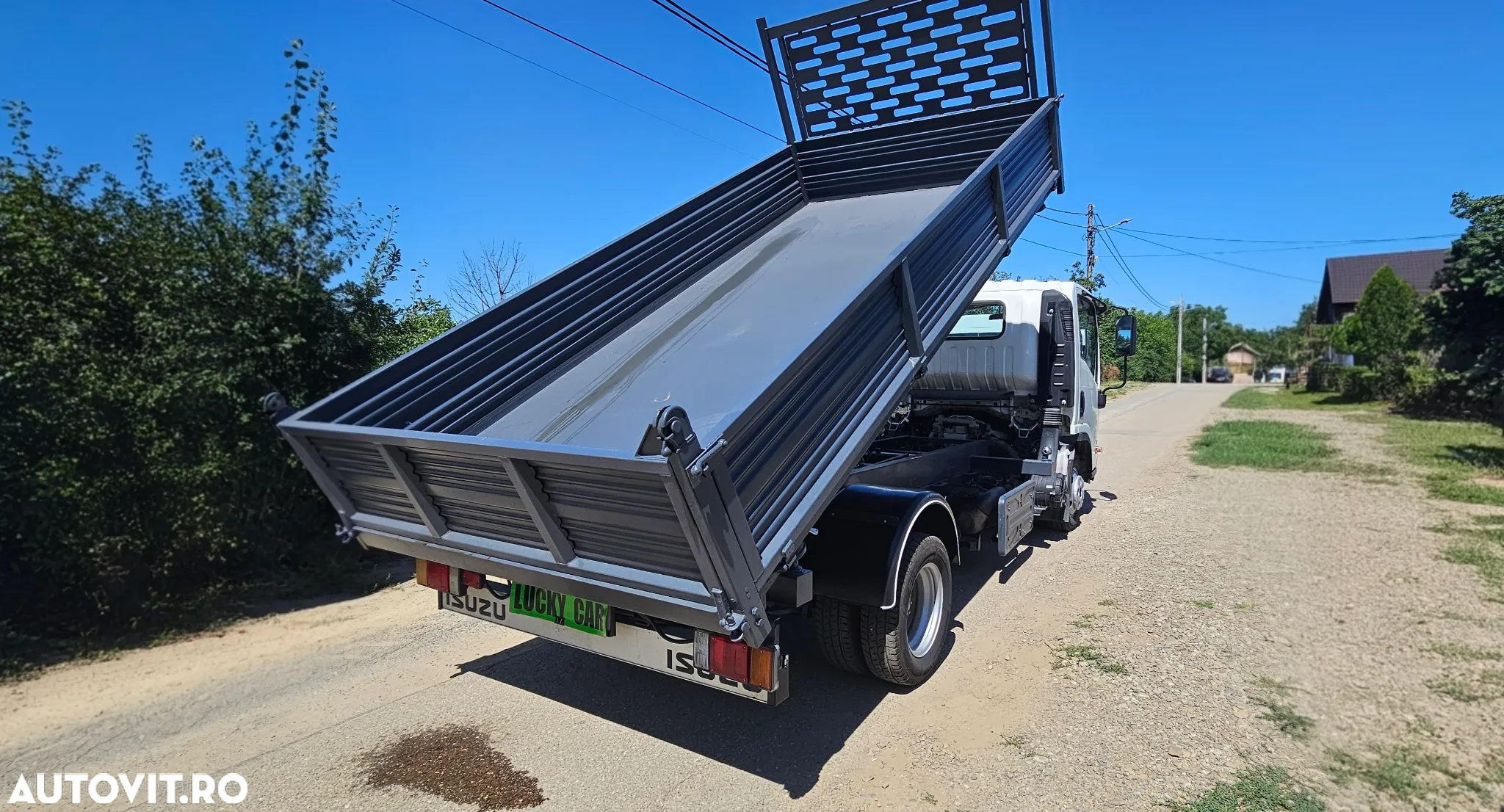 Isuzu Basculabila - 4