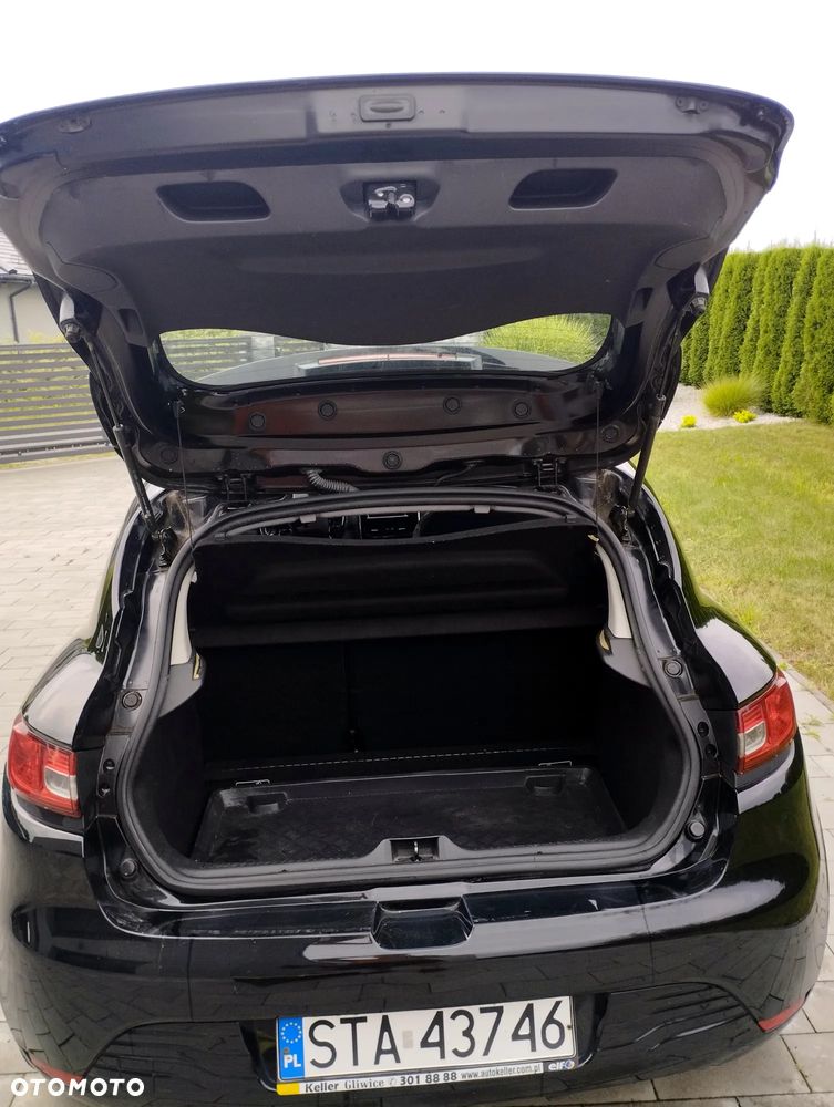 Renault Clio 1.2 16V Expression - 9