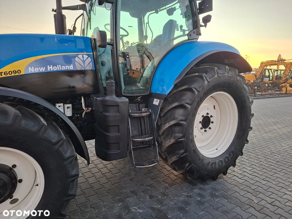 New Holland T6090 - 14