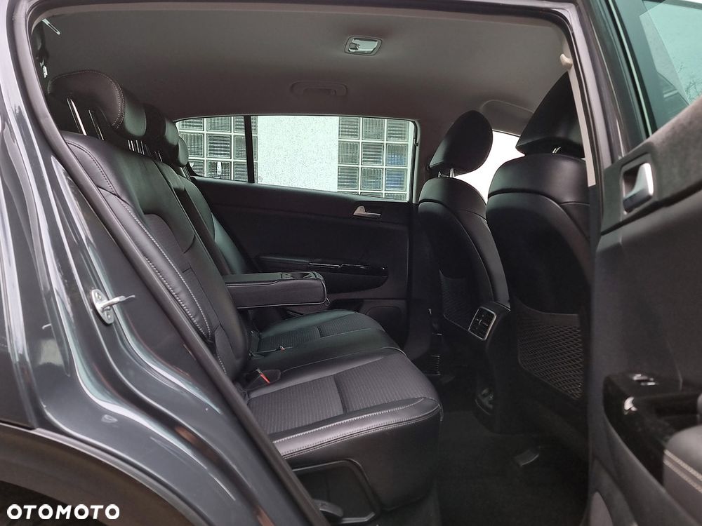 Kia Sportage 1.6 T-GDI L Business Line Plus 2WD - 11