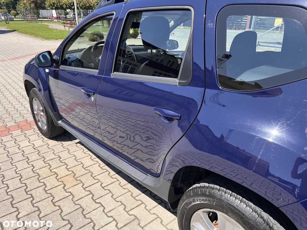 Dacia Duster 1.6 SCe Laureate S&S - 8