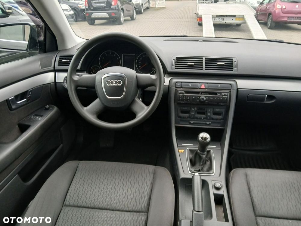 Audi A4 Avant 1.6 - 16
