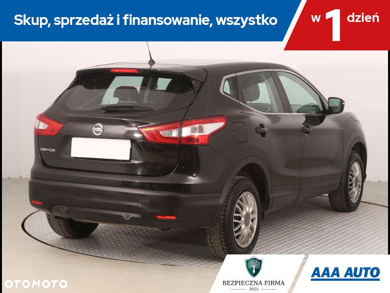 Nissan Qashqai - 6
