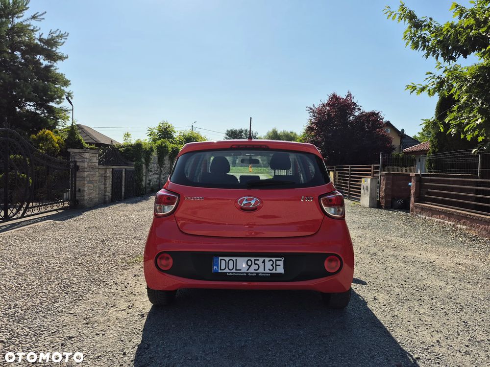 Hyundai i10 1.2 Fifa World Cup Edition - 6