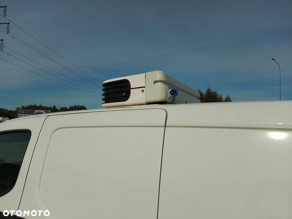 Peugeot Partner Berlingo Combo Doblo L2 Izoterma Chłodnia Mroźnia do lodów minus 20 stopni 220V grzanie 3 osoby - 13