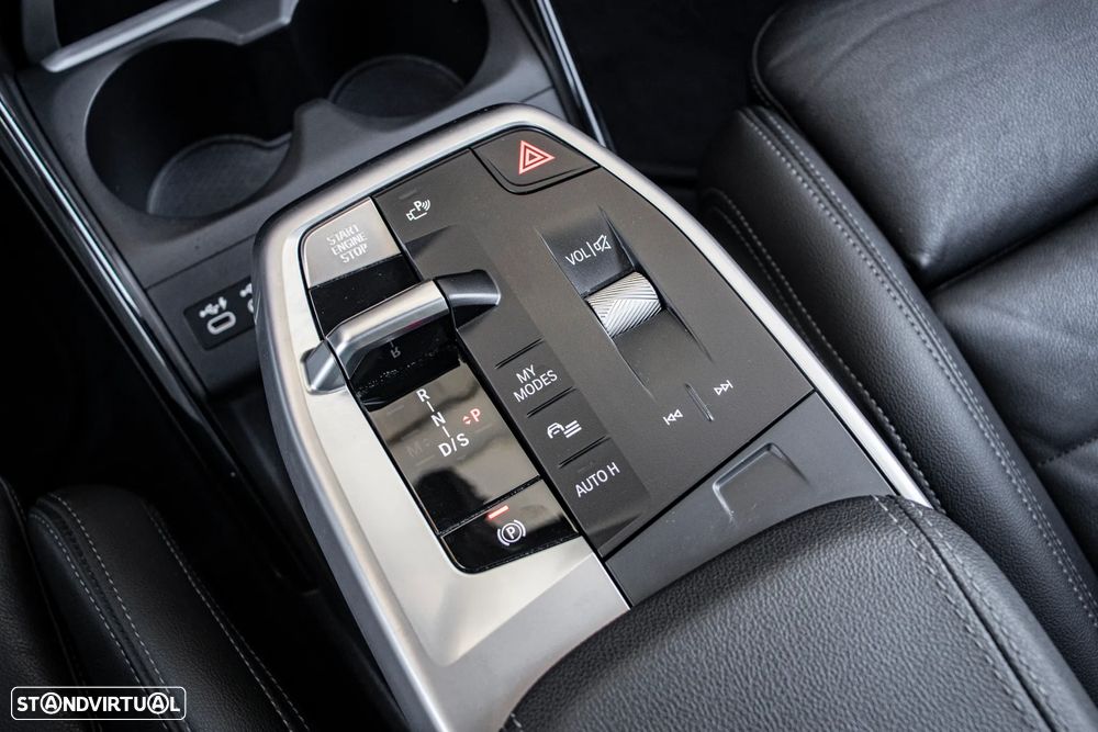 BMW 230xe Active Tourer Pack M - 41