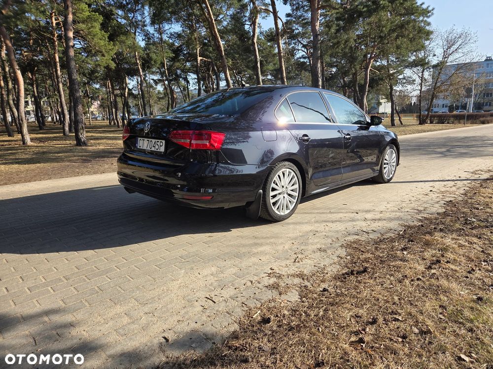 Volkswagen Jetta 2.0 TDI DPF BMT Highline DSG - 7