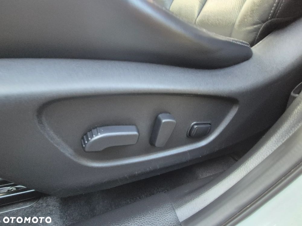 Nissan X-Trail 1.6 DCi Tekna 2WD EU6 - 34