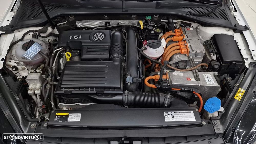 VW Golf 1.4 GTE Plug-in - 18