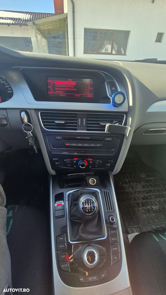 Audi A4 2.0 TDI B8 - 10