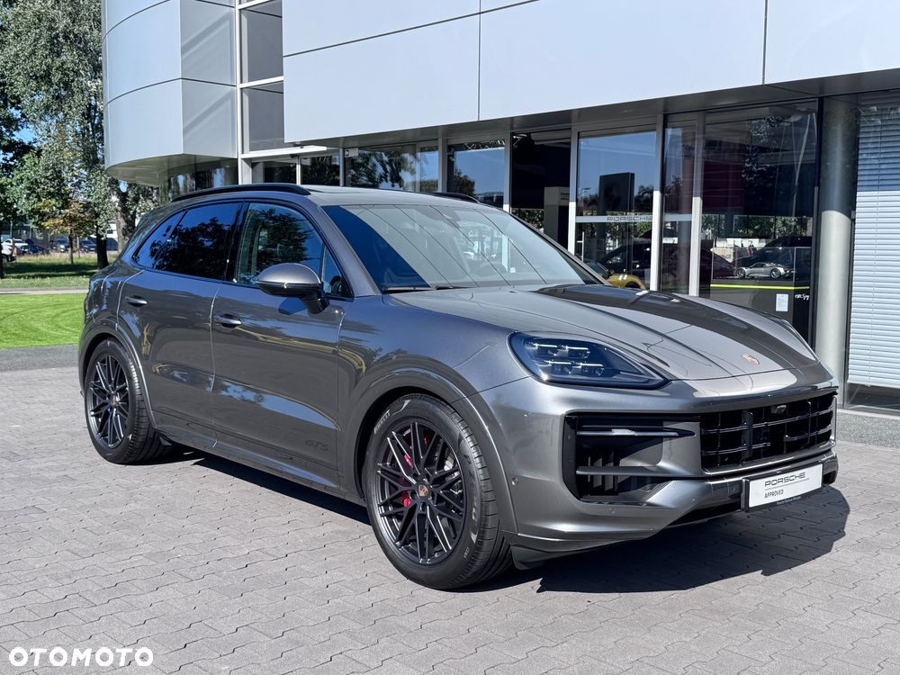 Porsche Cayenne GTS - 2