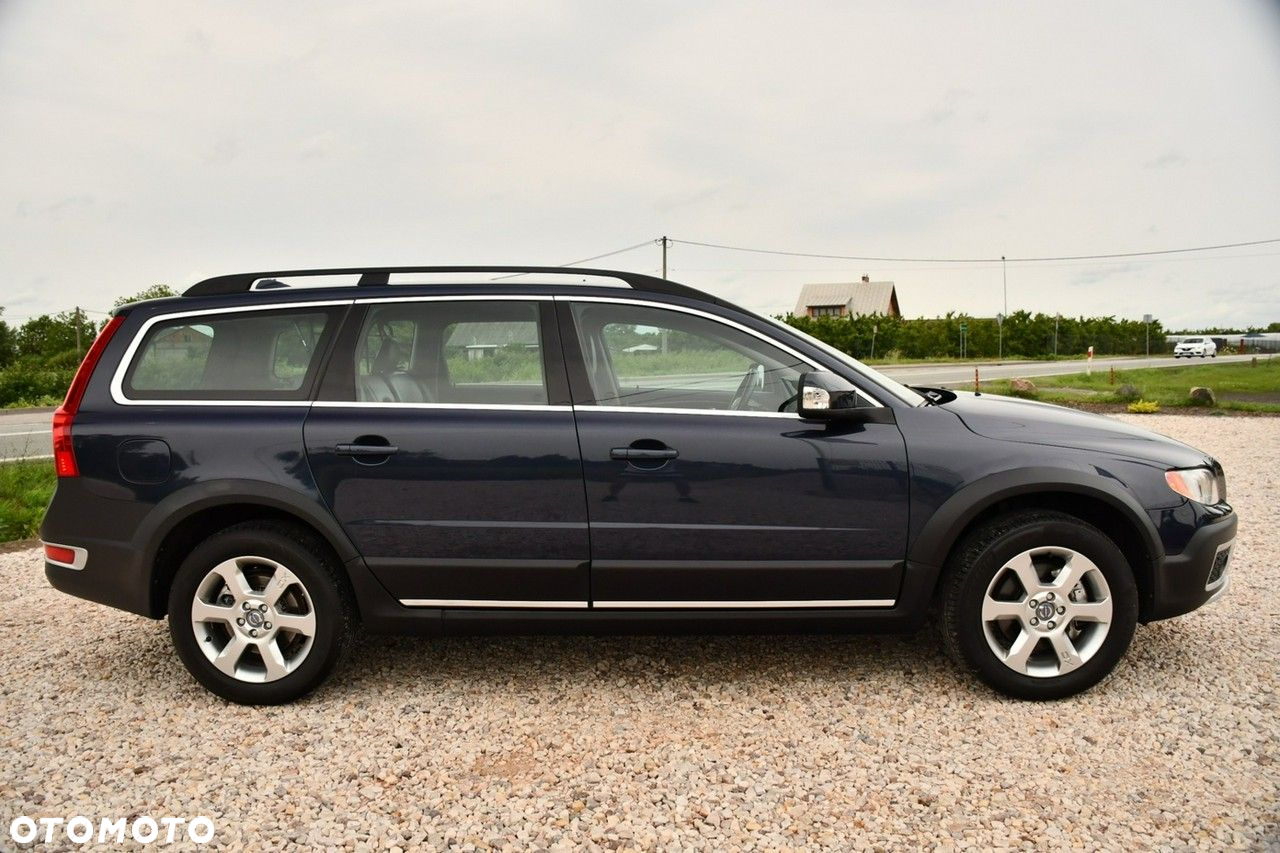 Volvo XC 70 2.4D Momentum - 14