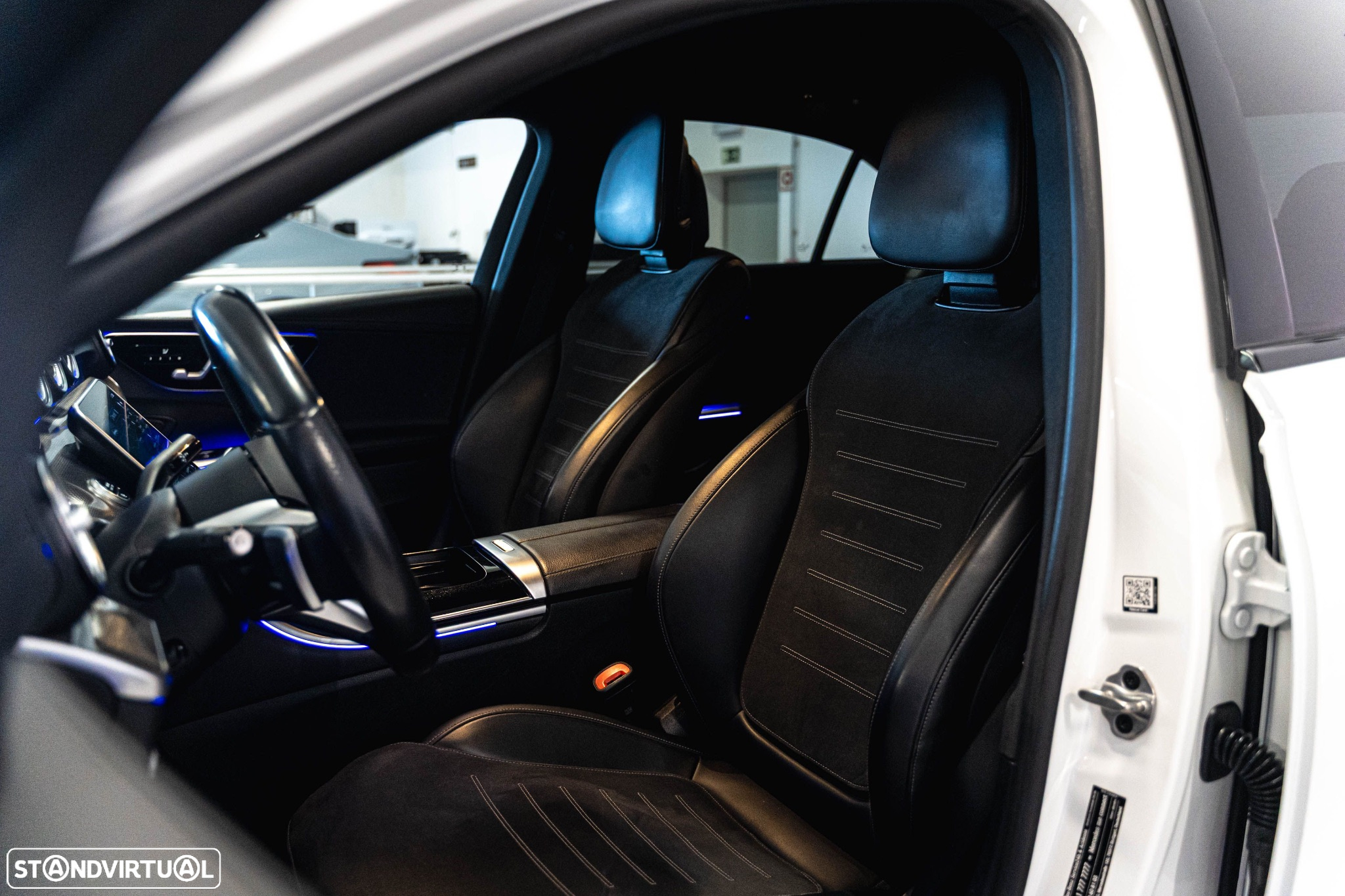 Mercedes-Benz C 300 d AMG Line - 17