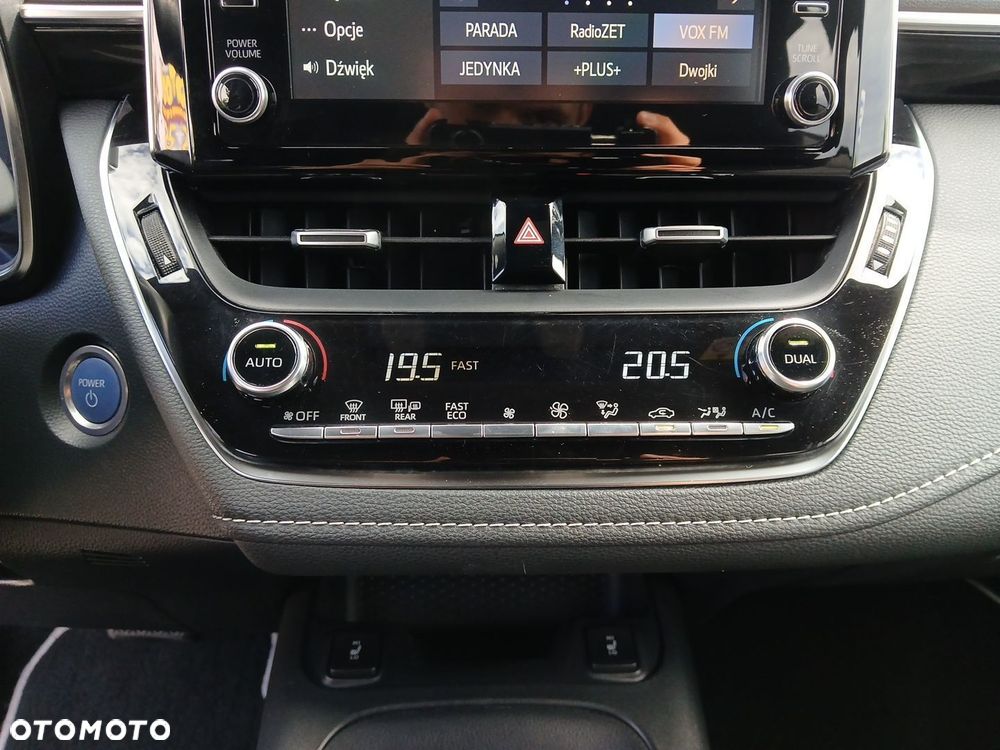Toyota Corolla 1.8 Hybrid Comfort - 31