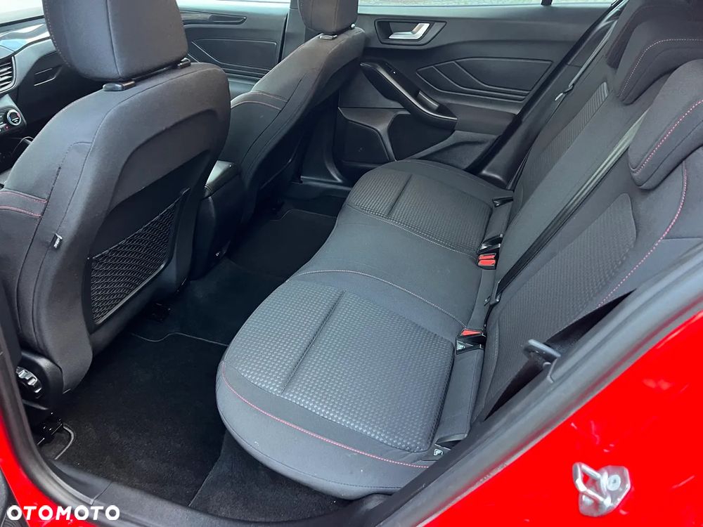 Ford Focus 1.5 EcoBlue ST-Line - 22