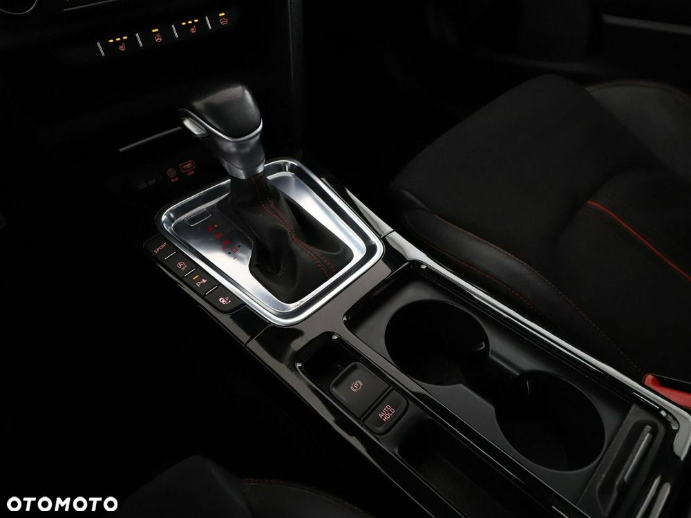 Kia ProCeed 1.6 T-GDI GT DCT - 30