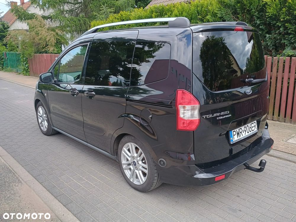 Ford Tourneo Courier 1.0 EcoBoost Titanium - 5