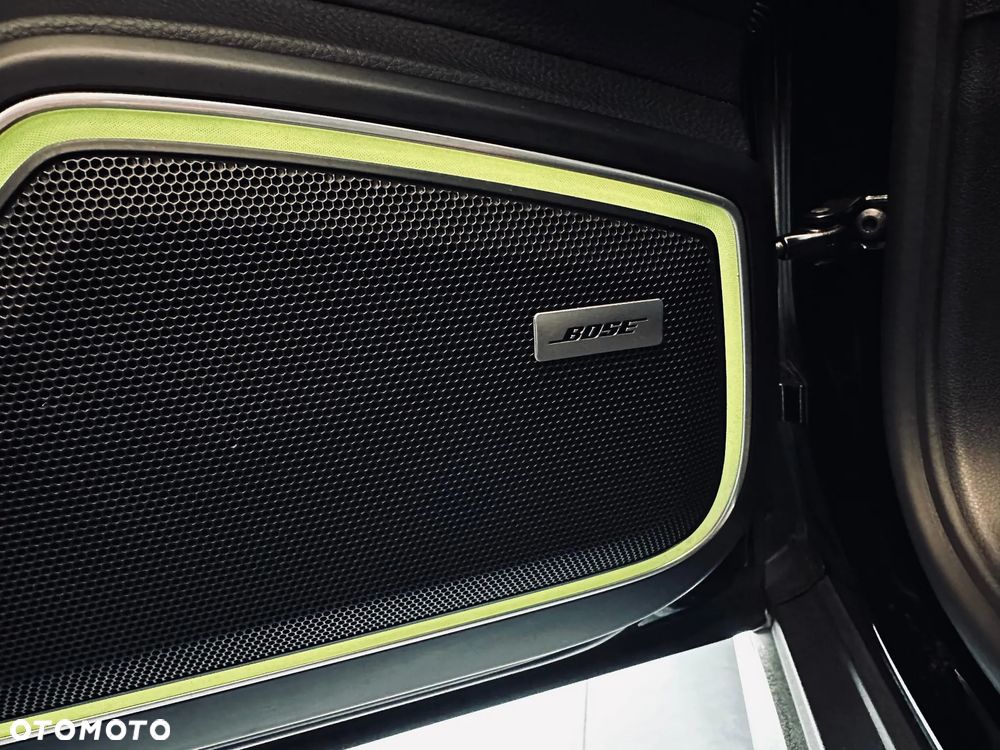 Porsche Panamera 4 Platinum Edition - 19