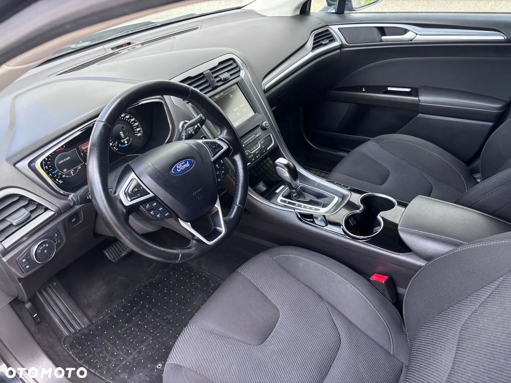 Ford Mondeo 2.0 TDCi Titanium PowerShift - 8
