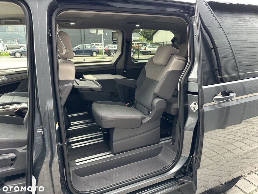 Volkswagen Multivan - 30