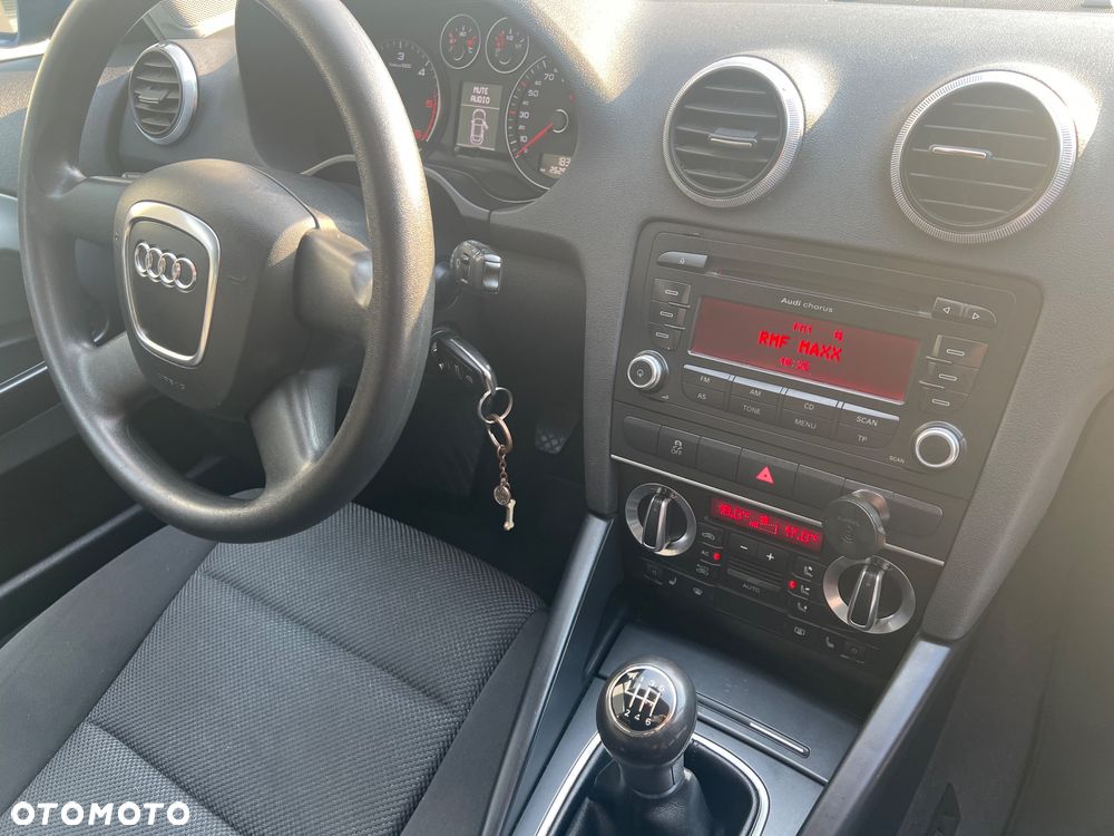 Audi A3 3-drzwiowe 2.0 TDI DPF Attraction - 15