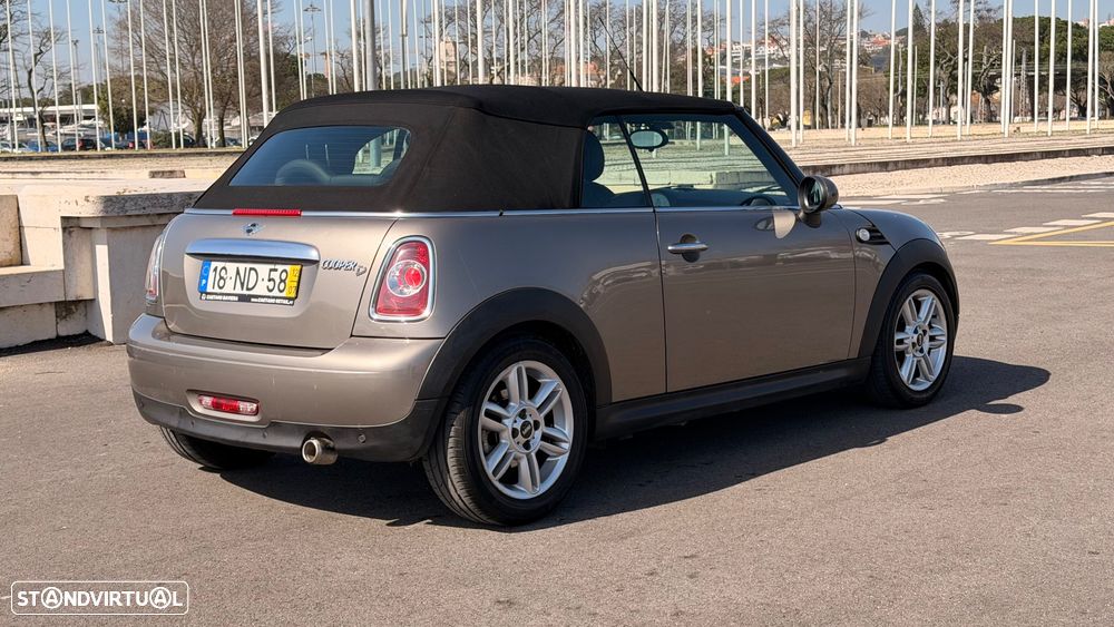 MINI Cabrio - 17