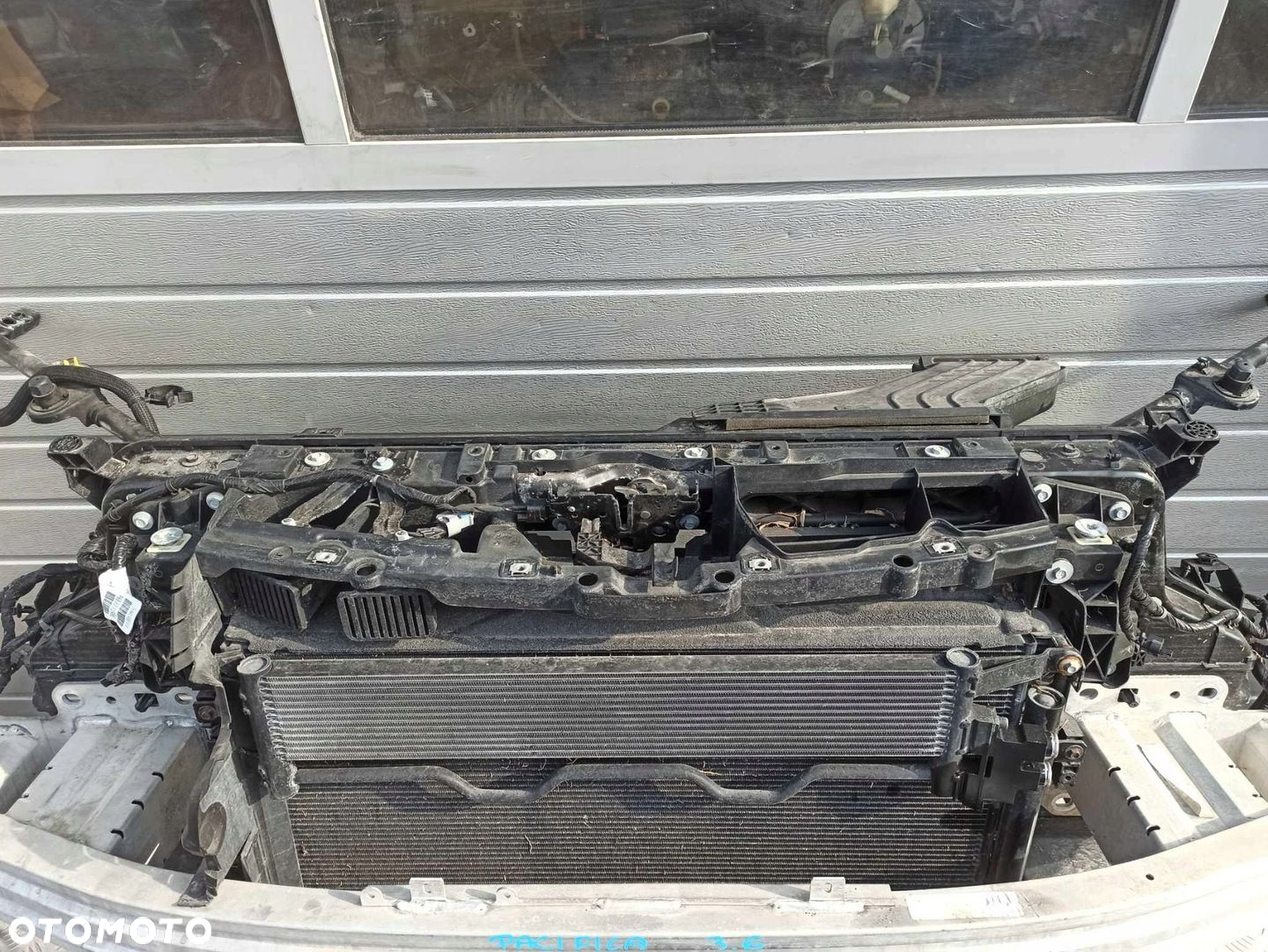 CHRYSLER PACIFICA II PAS PRZÓD 3.6 CHŁODNICE BELKA 2017 - 4