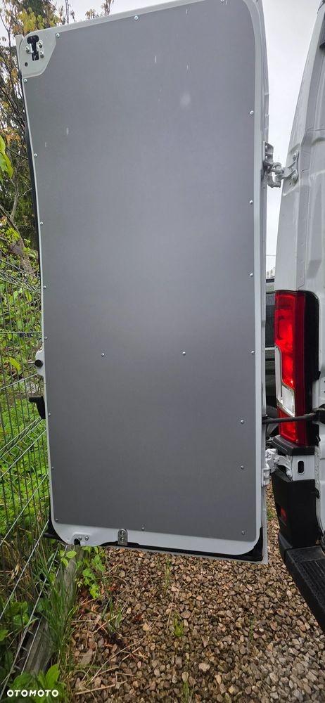 Toyota Proace MAX - 9
