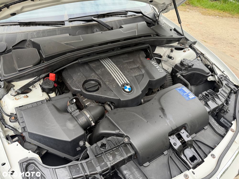 BMW Seria 1 - 25