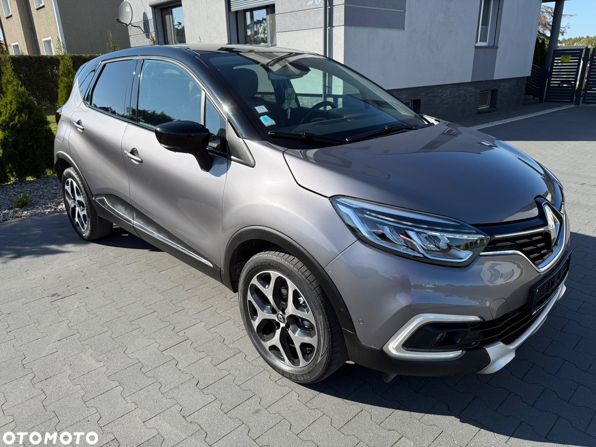 Renault Captur (ENERGY) TCe 90 BOSE EDITION - 3