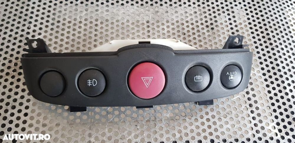 Butoane Fiat Punto 2 An 2002-2007 Livram Oriunde In Tara - 1