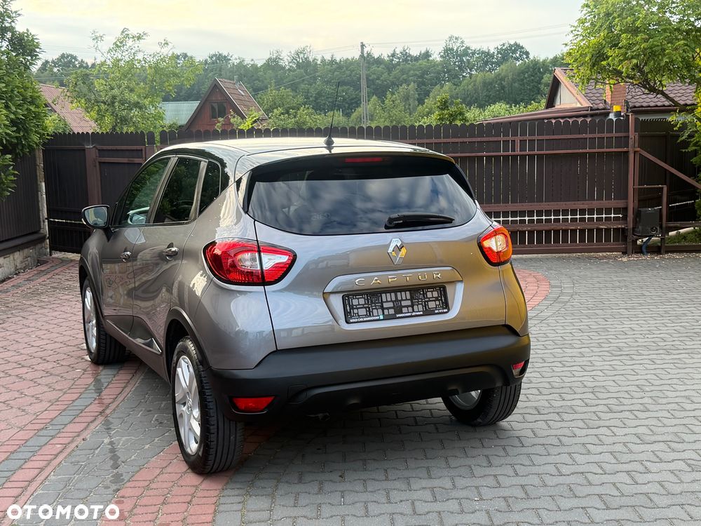 Renault Captur ENERGY TCe 120 Initiale Paris - 10