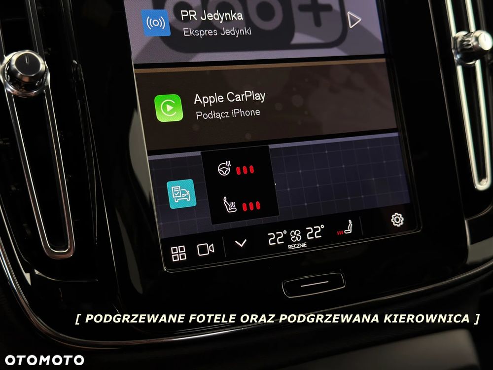 Volvo XC 40 B3 B DKG Ultra Black Edition - 28