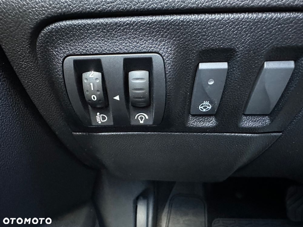 Renault Megane 1.3 TCe FAP Techno EDC - 12